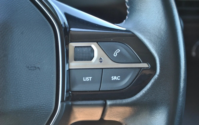 Peugeot Rifter cena 72900 przebieg: 132655, rok produkcji 2019 z Miastko małe 232